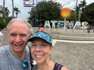 BRItots.com-- Selfie - Atenas, Costa Rica